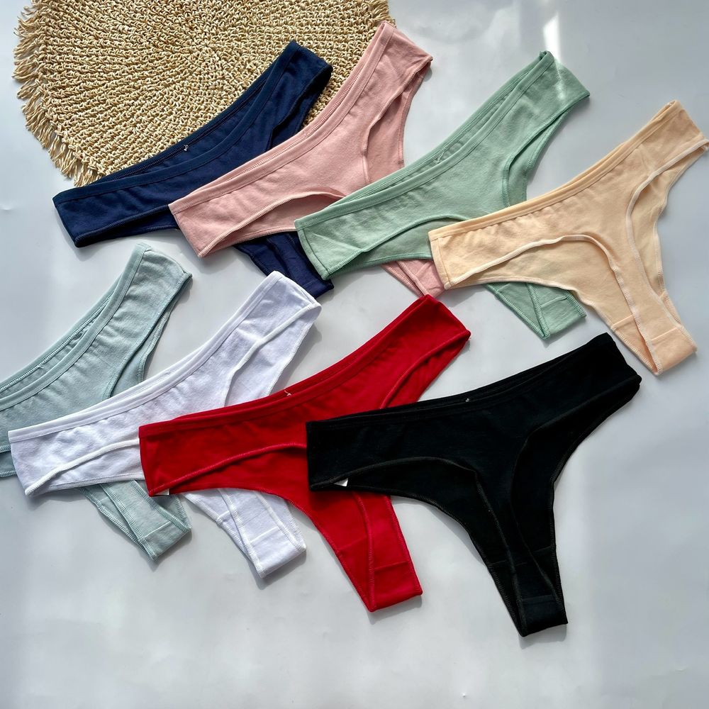 Базові однотоні стрінги