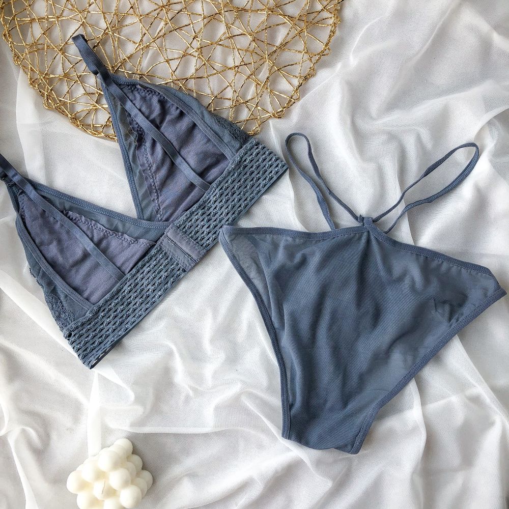 Кружевной комплект