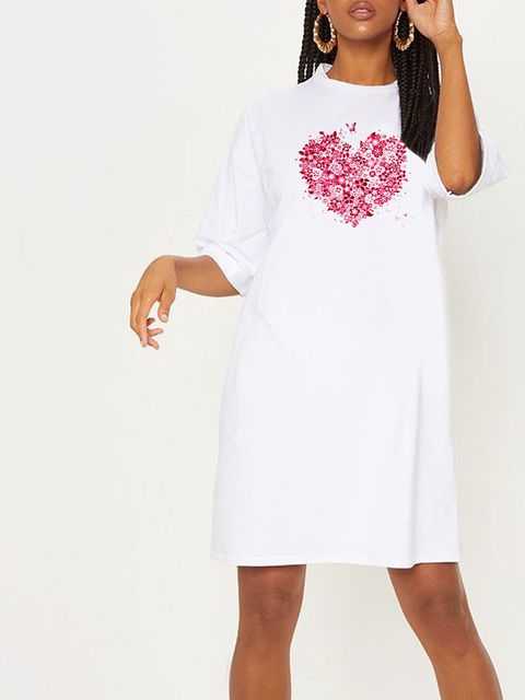 Платье-футболка белое с удлиненным рукавом Lush Bloom Heart Love&Live фото 1