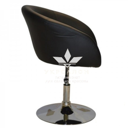 Стульчик мастера Murat на диске