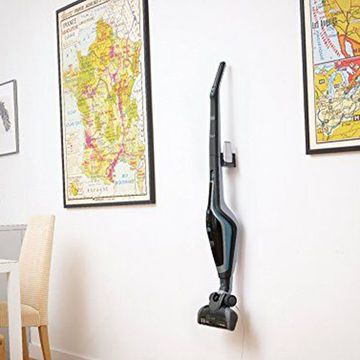 Вертикальний акумуляторний пилосос 2-В-1 Black&Decker SVA420B