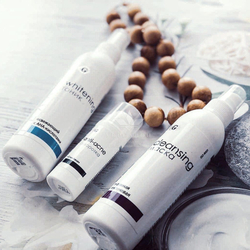 Освіжаючий тонік для обличчя з АНА-кислотами Гельтек