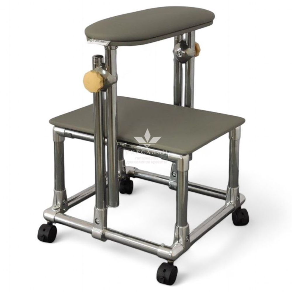 Подставка для педикюра Tertio 6 на колесах