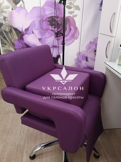 Парикмахерское кресло Flamingo 2