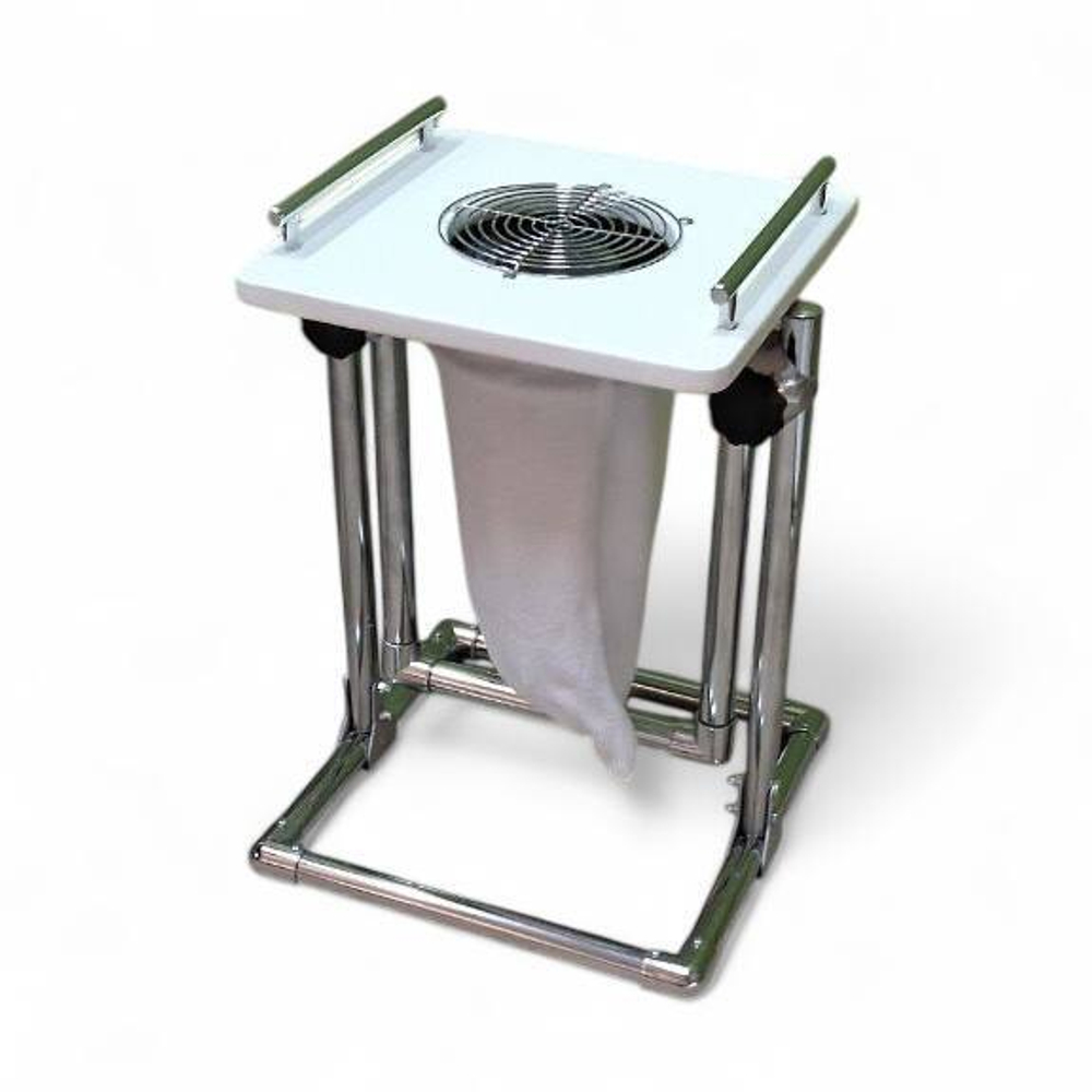 Витяжка для педикюру з підставкою Tertio 4