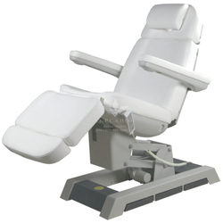 Косметологічна кушетка 2220b