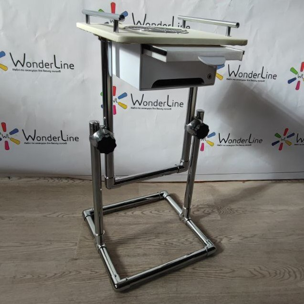 Підставка для педикюру з витяжкою Tertio 4 з нера фільтром