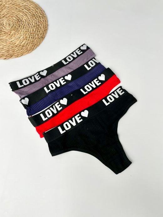 Стрінги з написом на резинці