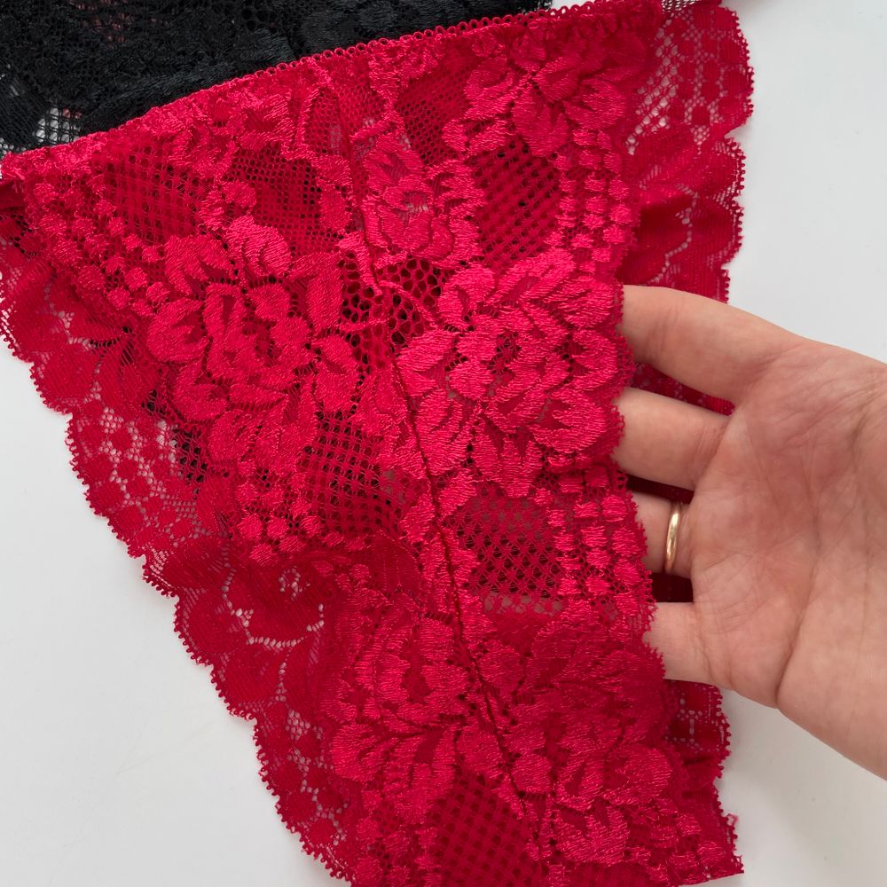 Мереживні американки з блискучими вставками