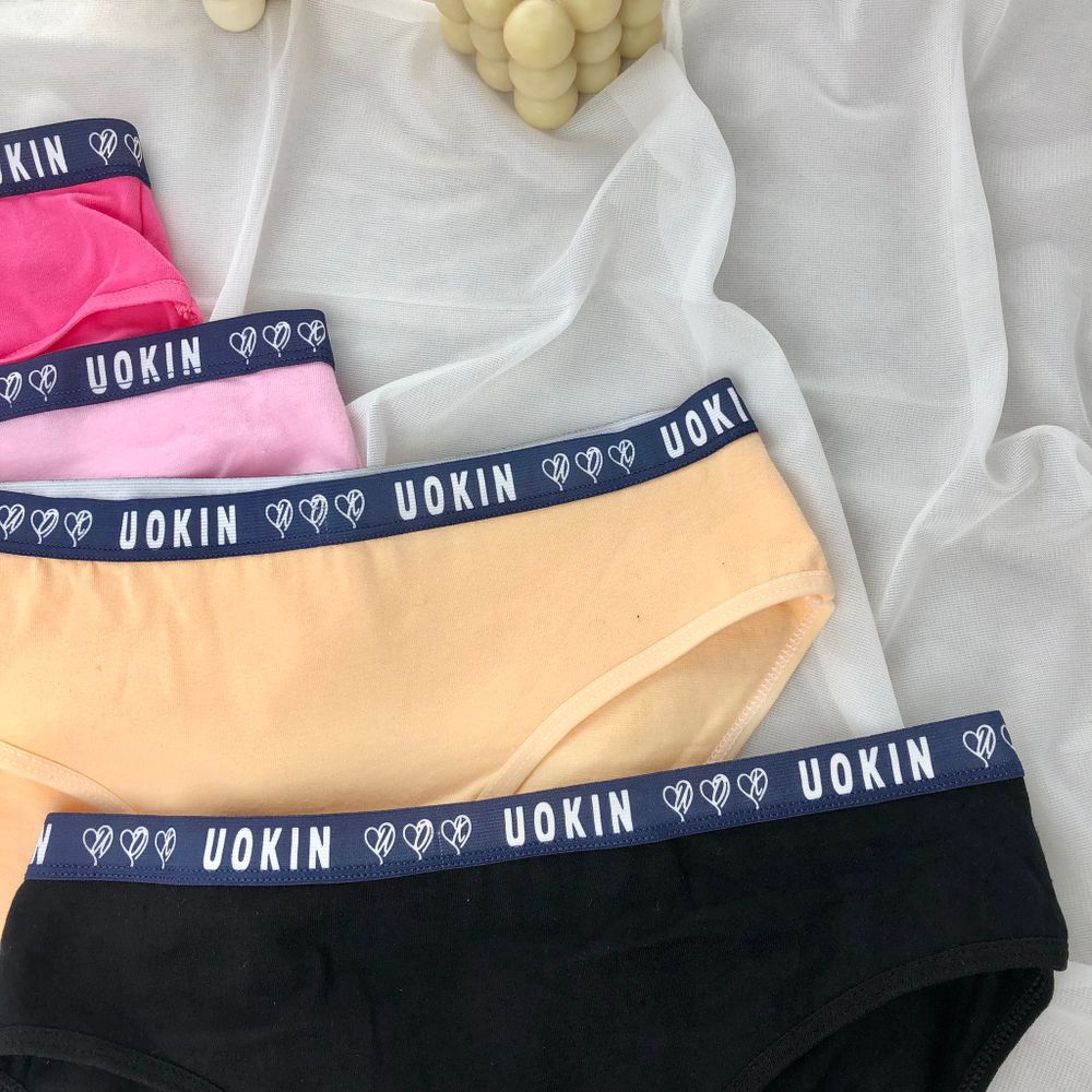 Сліпи з темною резикою