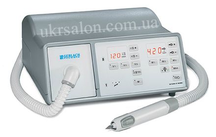 Підкорений апарат з пилососом Saturn