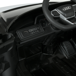 Дитячий електромобіль Audi e-tron GT "WeKids Cars"