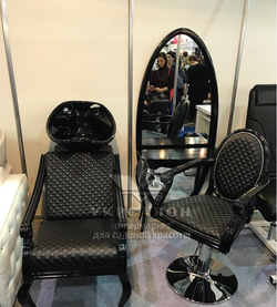Парикмахерское кресло Mozart Black