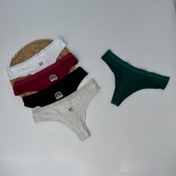 Стрінги з написом