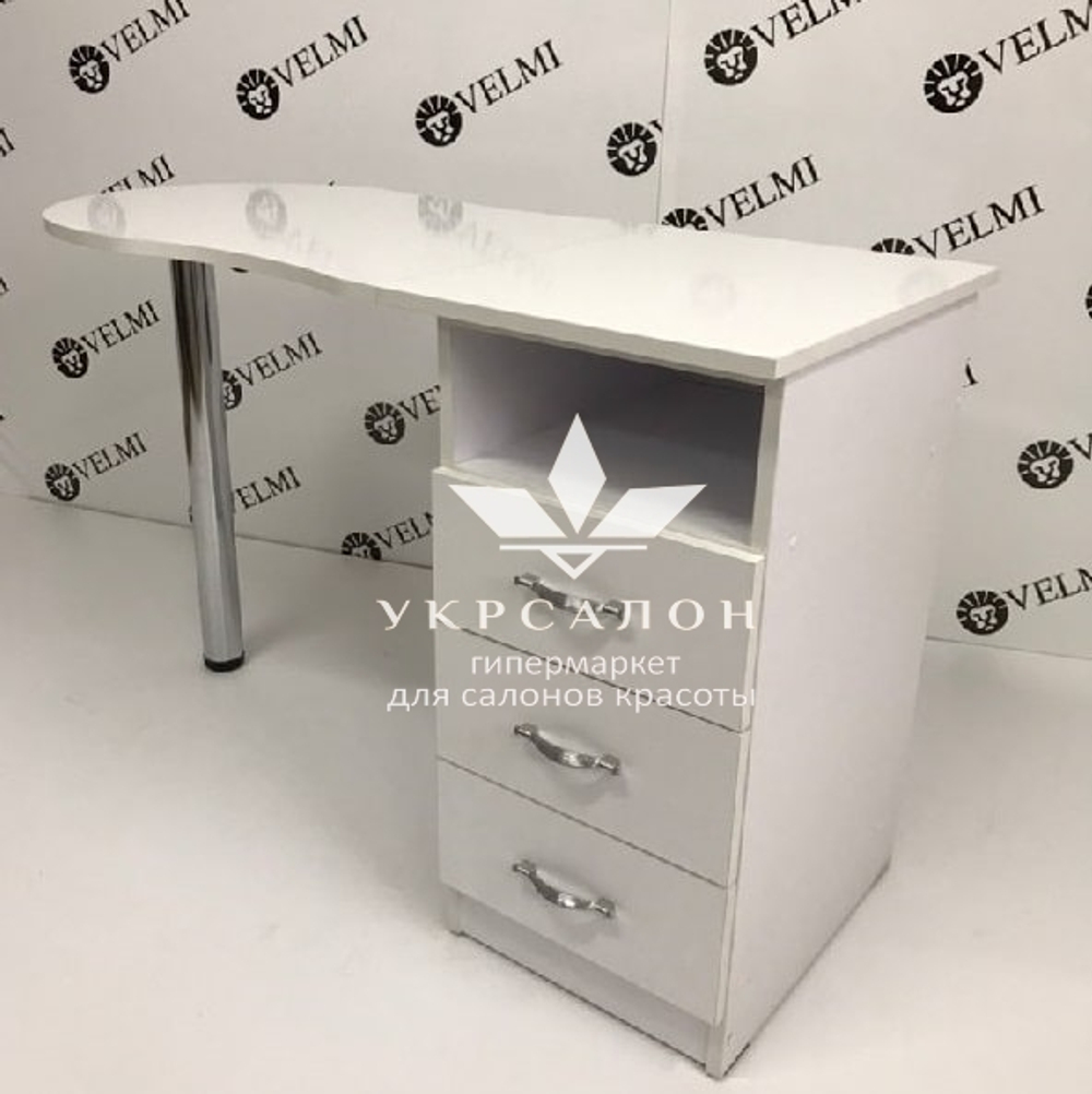 Манікюрний стіл Studio compact