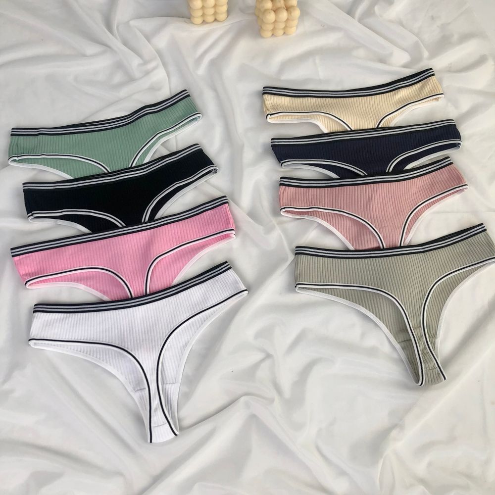 Стрінги в рубчик