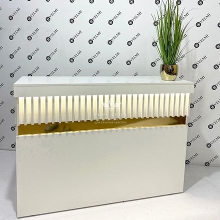 Стойка администратора Linda