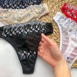 Стринги с сеточкой и цветочками