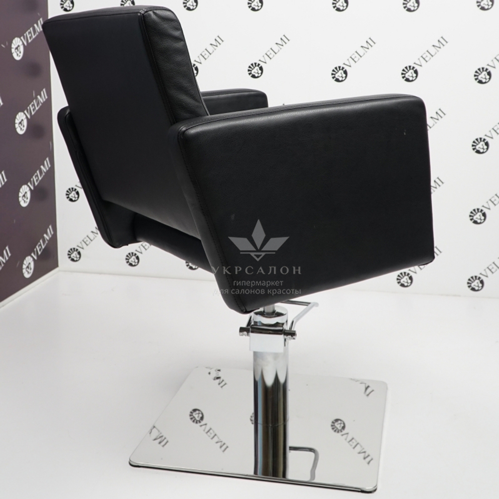 Перукарське крісло Rondi