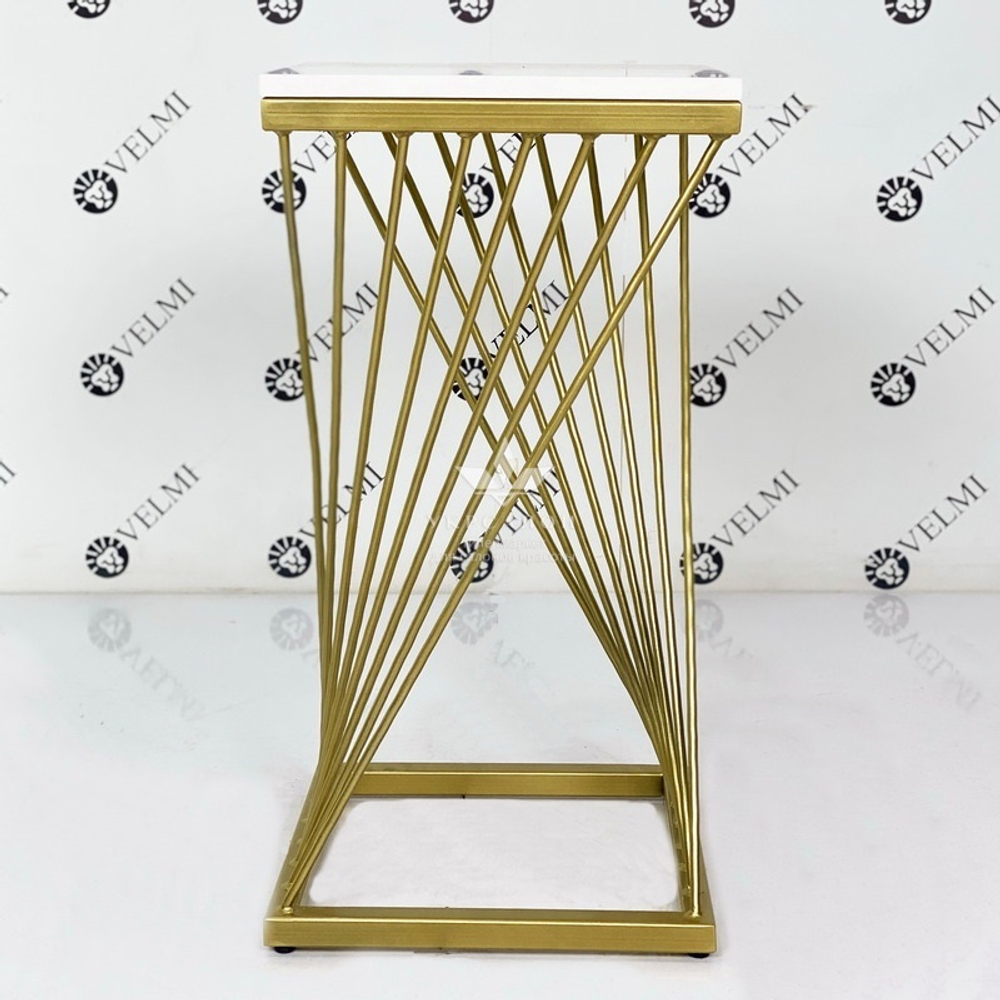 Столик для клієнтів 5004