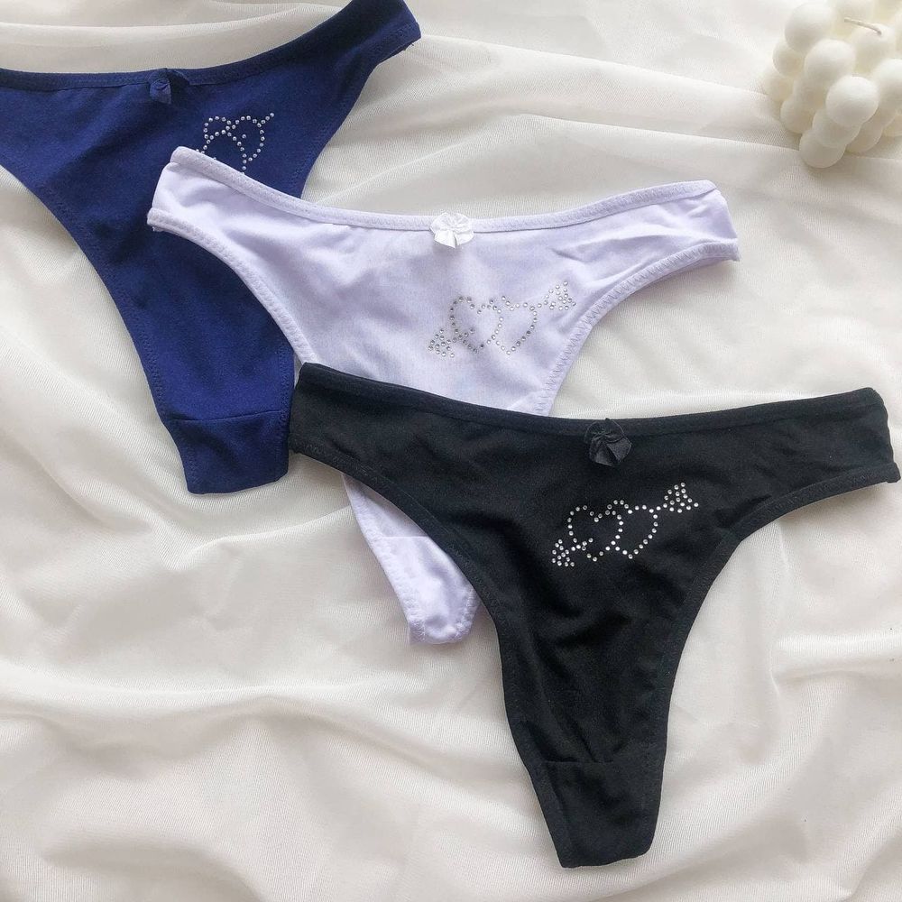 Стринги высокой посадки