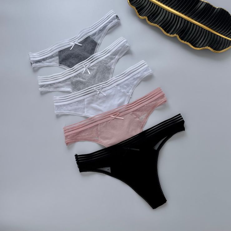 Стрінги з сіточкою по боках