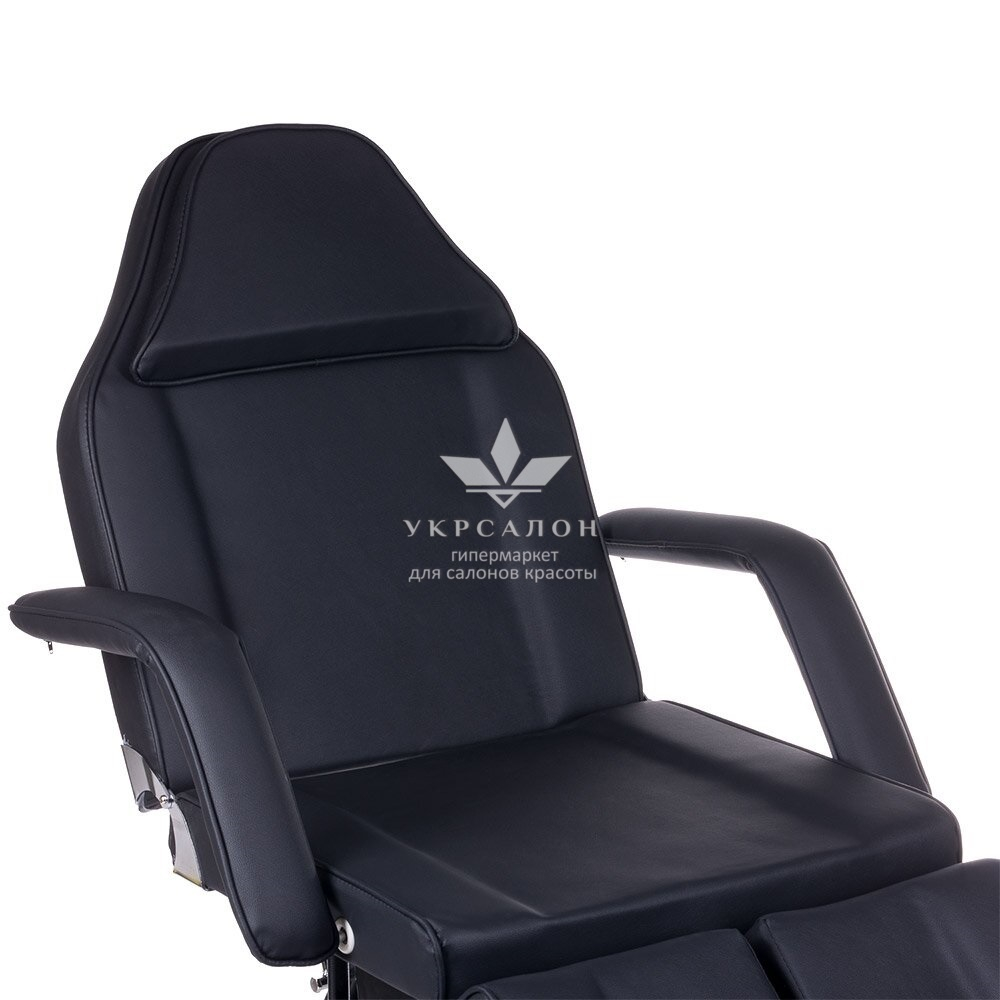 Педикюрно-косметологічна кушетка 203а