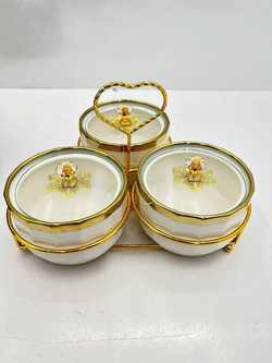 Менажница с крышкой 3 секции