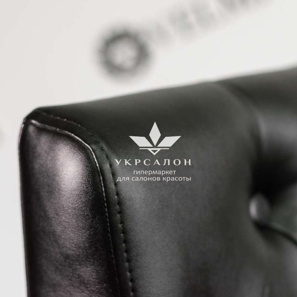 Перукарське крісло Menson