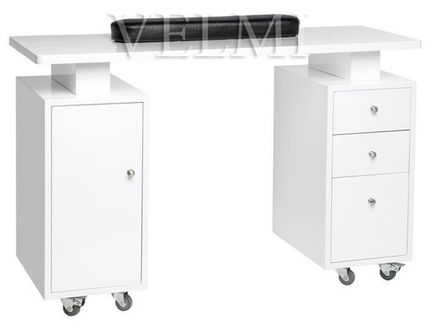 Манікюрний стіл Liberty