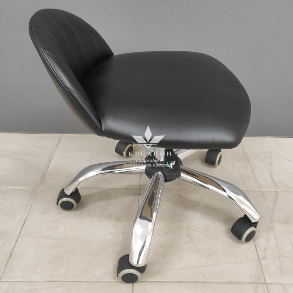 Стульчик для педикюра Rior