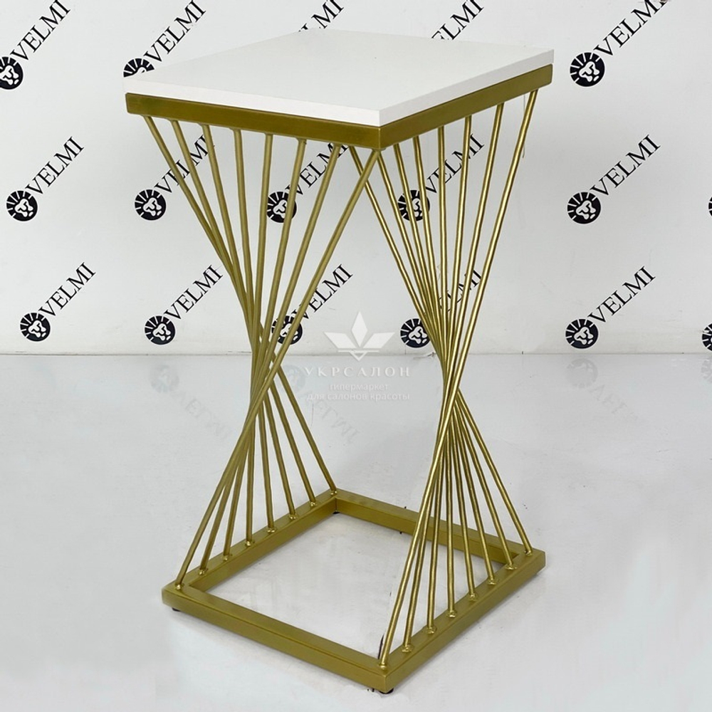 Столик для клієнтів 5004