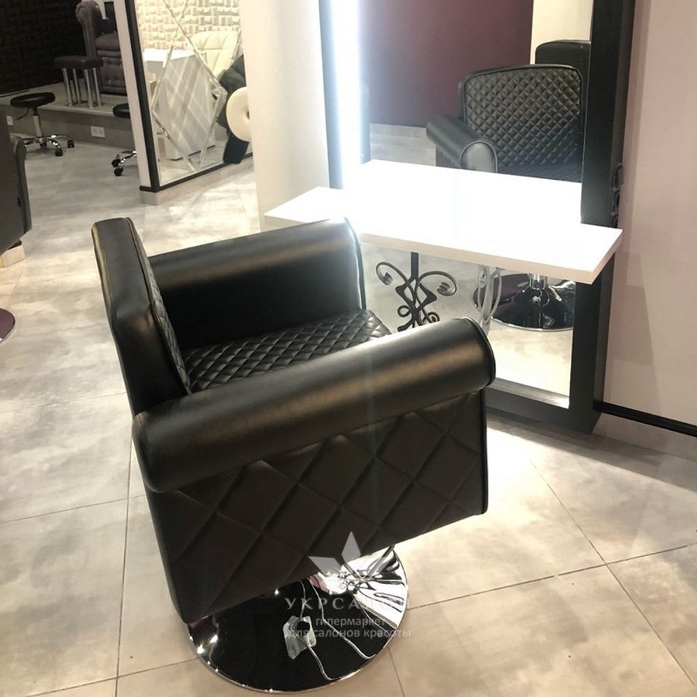 Парикмахерское кресло Ambassador Lux