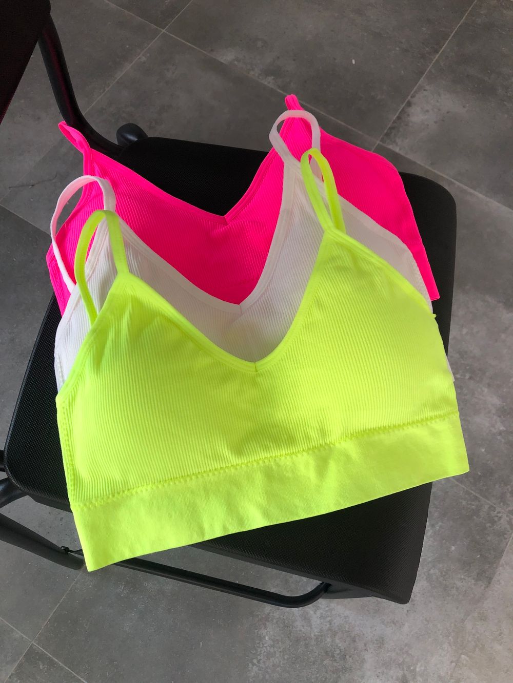 Базовий комплект на тонких бретелях