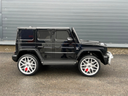 Детский двухместный электромобиль джип Mercedes-Benz 4*4 AMG 4WD "WeKids Cars"