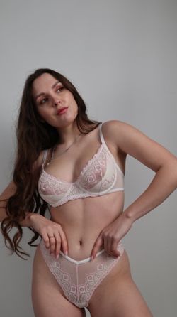 Напівпрозорий комплект на кісточці