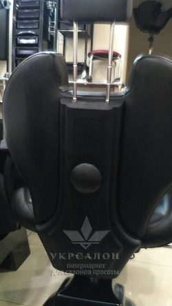 Перукарське крісло Barber ZD-311