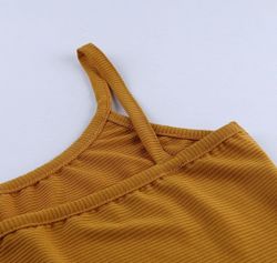 Топ - бралетт в рубчик на одну бретель