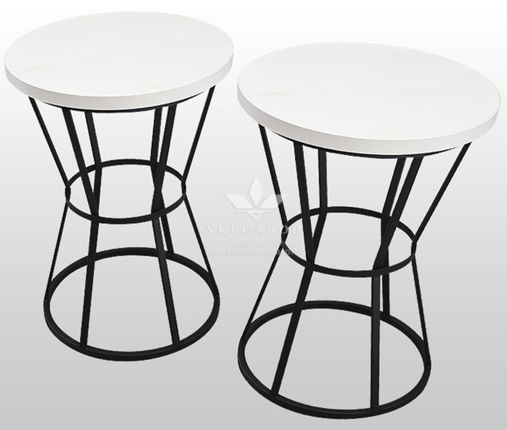 Столик для клиентов 265