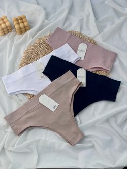 Зручні американки в рубчик