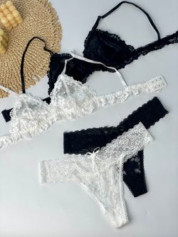 Витончений мереживний комплект