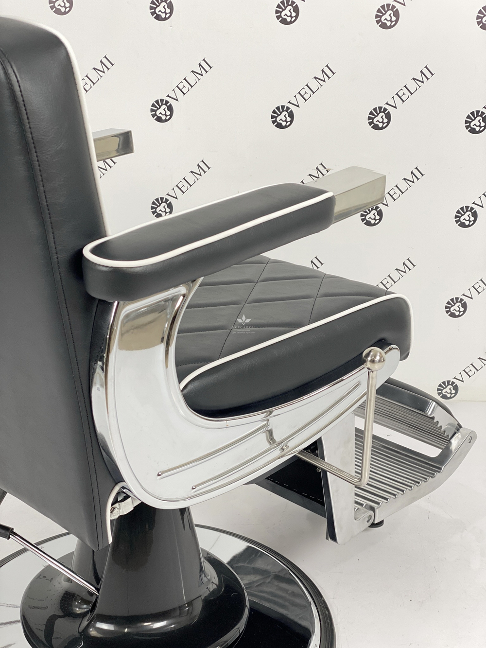 Парикмахерское кресло Barber Prime