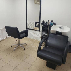 Комплект перукарських меблів Cheap One з кріслом Flamingo