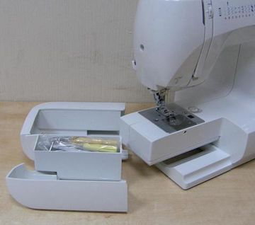 Швейна машина MINERVA M926