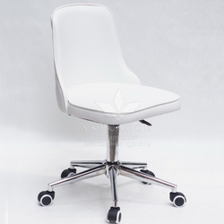 Стул мастера Adamo