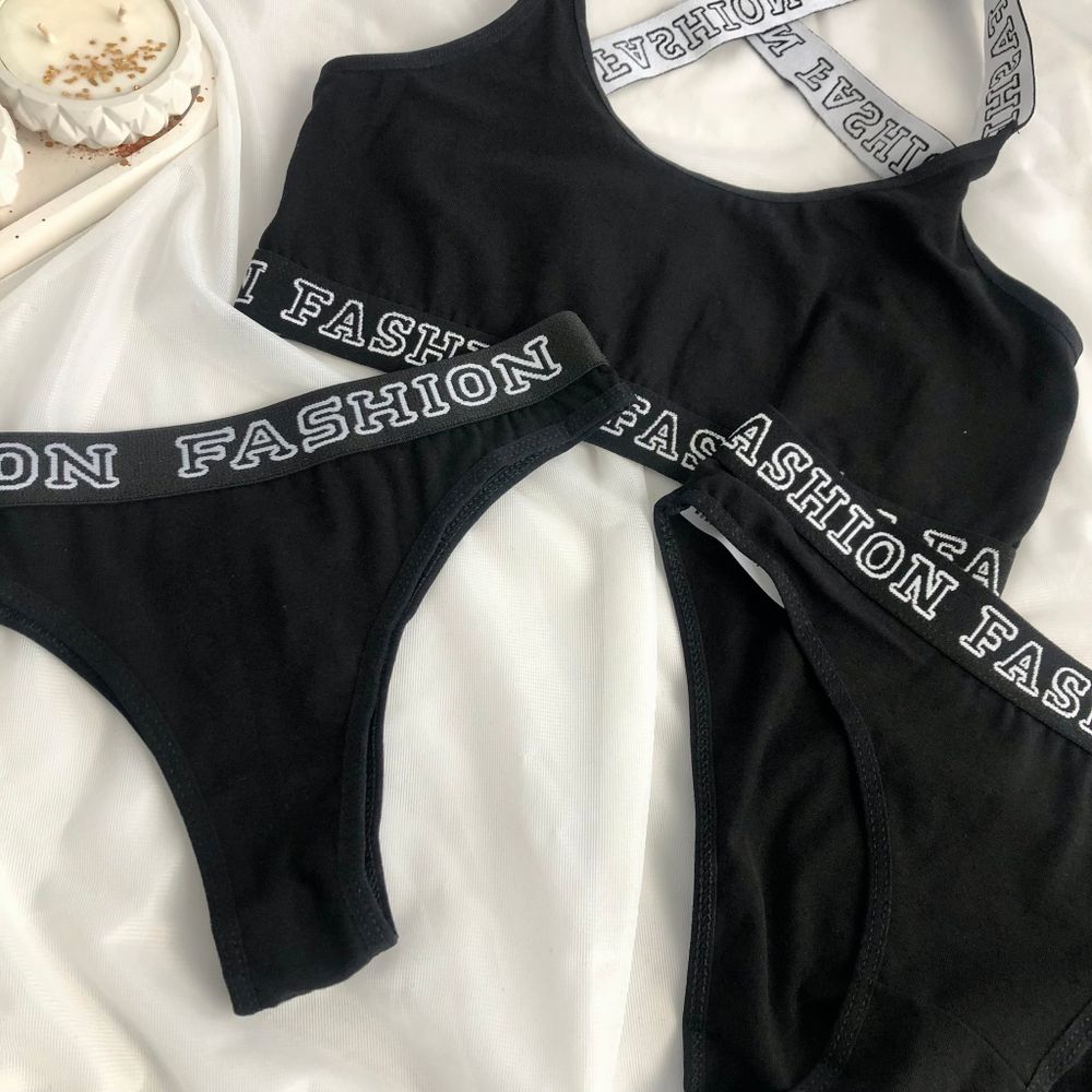 Компмплект трійка ( стрінги і сліпи)