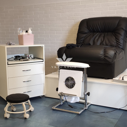 Витяжка для педикюру з підставкою Tertio 2