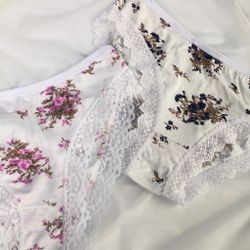 Сліпи з квітковим принтом