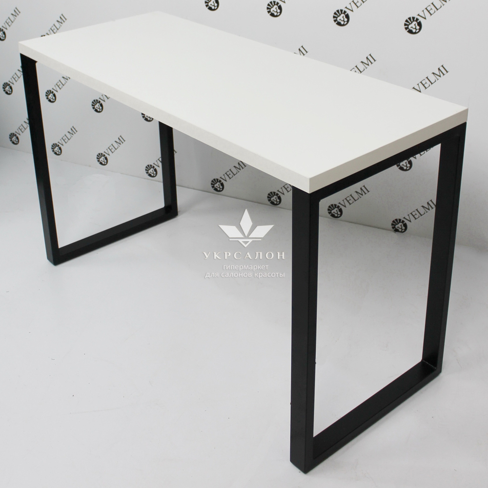 Манікюрний стіл Alaska