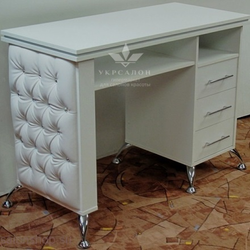 Маникюрный стол Queen 6